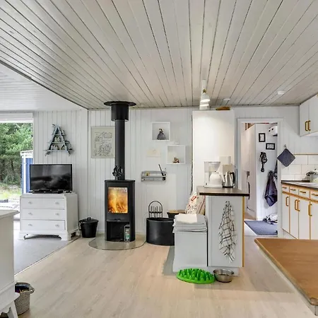 Ferienhaus Stunning In With Wifi *